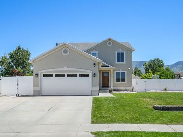5718 LANYARD LN , Stansbury Park, UT 84074