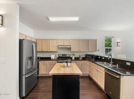 5960 Sapphire Ridge Court, Reno, NV 89523 Photo