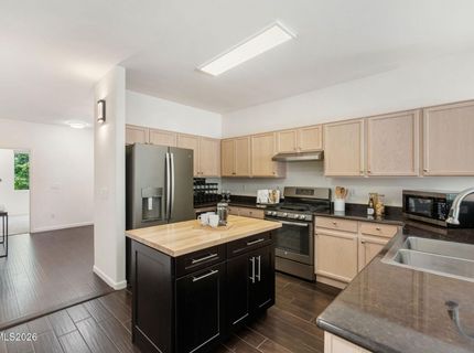 5960 Sapphire Ridge Court, Reno, NV 89523 Photo