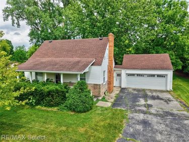 7173 Porter Road, Grand Blanc Twp, MI 48439