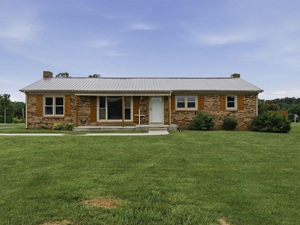 215 Temple Hill Road , Glasgow, KY 42141