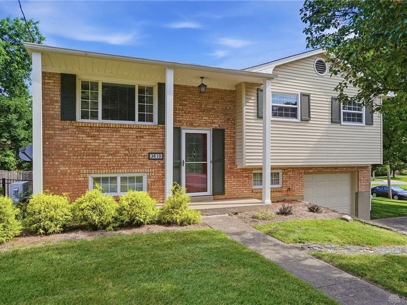 3610 Grandview Avenue, Sharonville, OH 45241 Photo 2