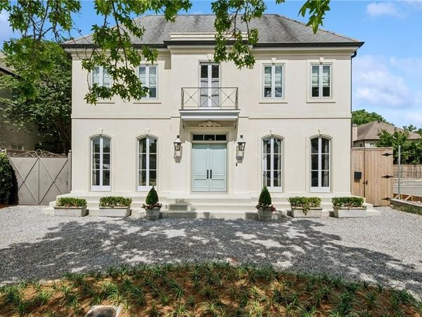 255 BROCKENBRAUGH Court, Metairie, LA 70005