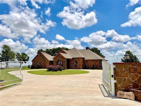 1415 County Street 2802 , Pocasset, OK 73079
