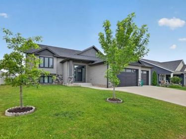 4268 NW Genevieve Place NW, Rochester, MN 55901
