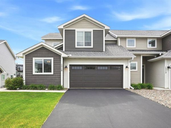 1710 Southpoint Lane, Hudson, WI 54016