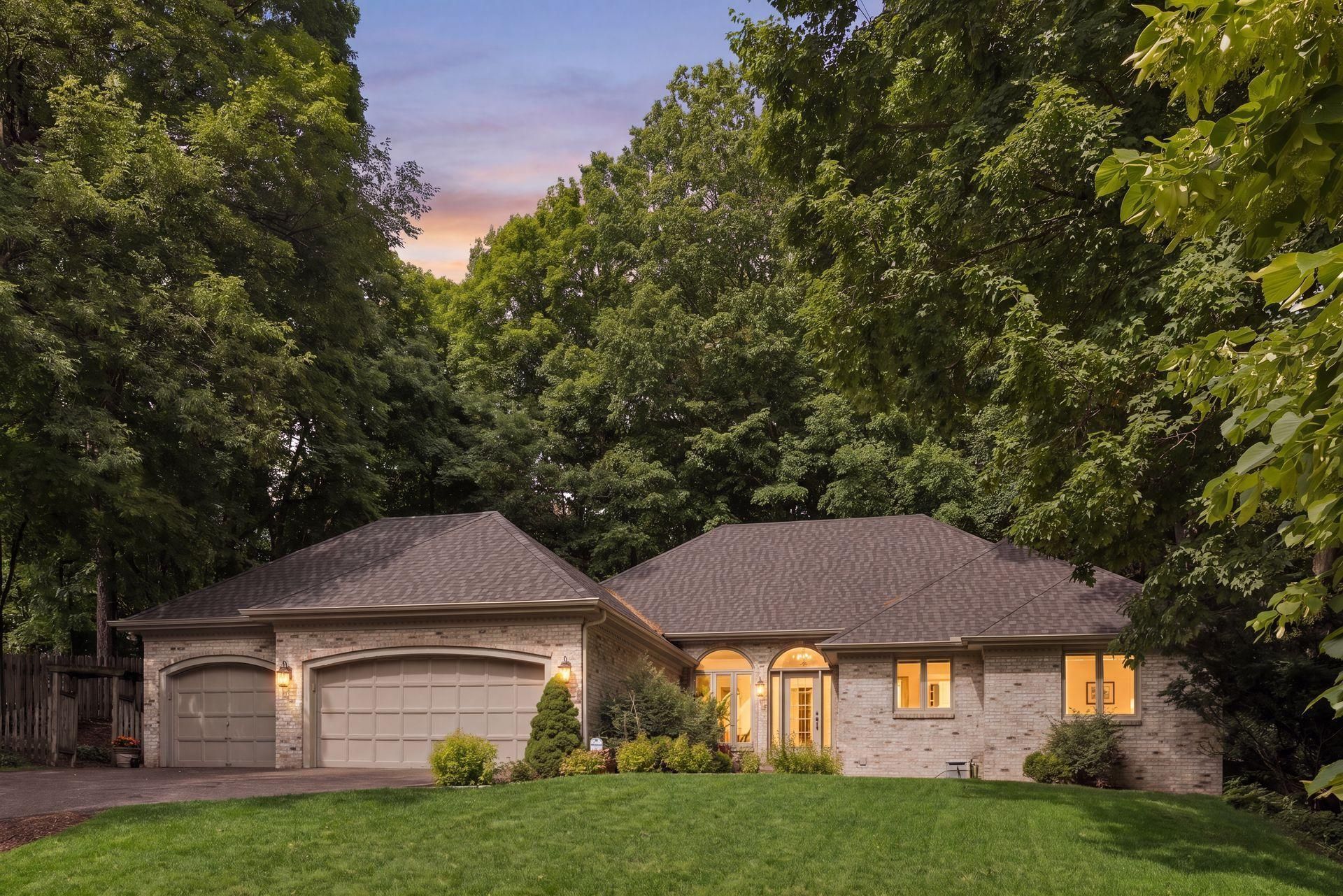 16318 Limerick Lane , Minnetonka, MN 55345
