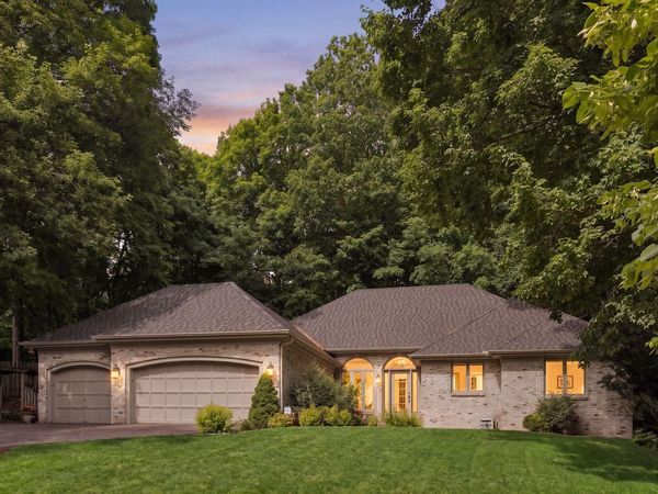 16318 Limerick Lane , Minnetonka, MN 55345