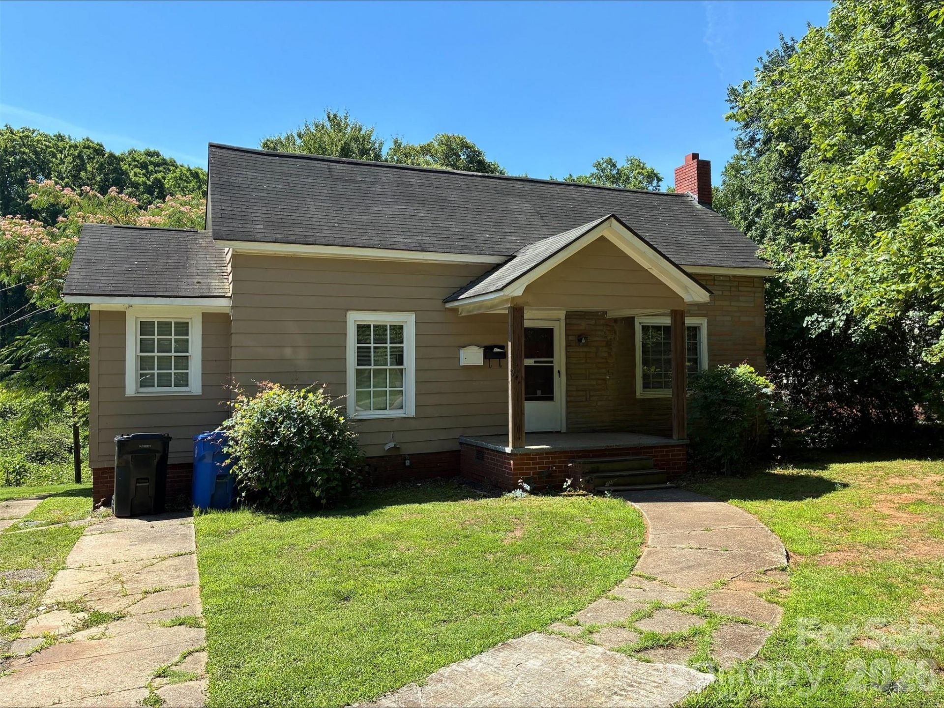700 Smith Street, Mooresville, NC 28115 Main Photo