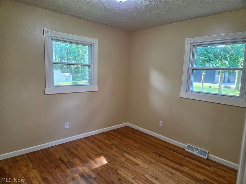 10024 Cummins Lane, Deerfield, OH 44411 Photo 12