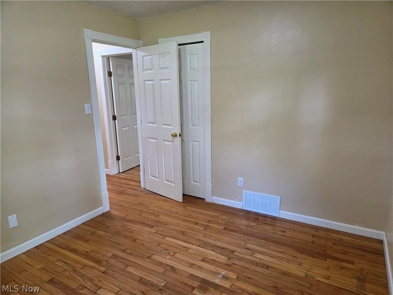 10024 Cummins Lane, Deerfield, OH 44411 Photo 13