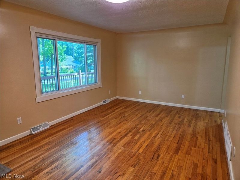 10024 Cummins Lane, Deerfield, OH 44411 Photo 15