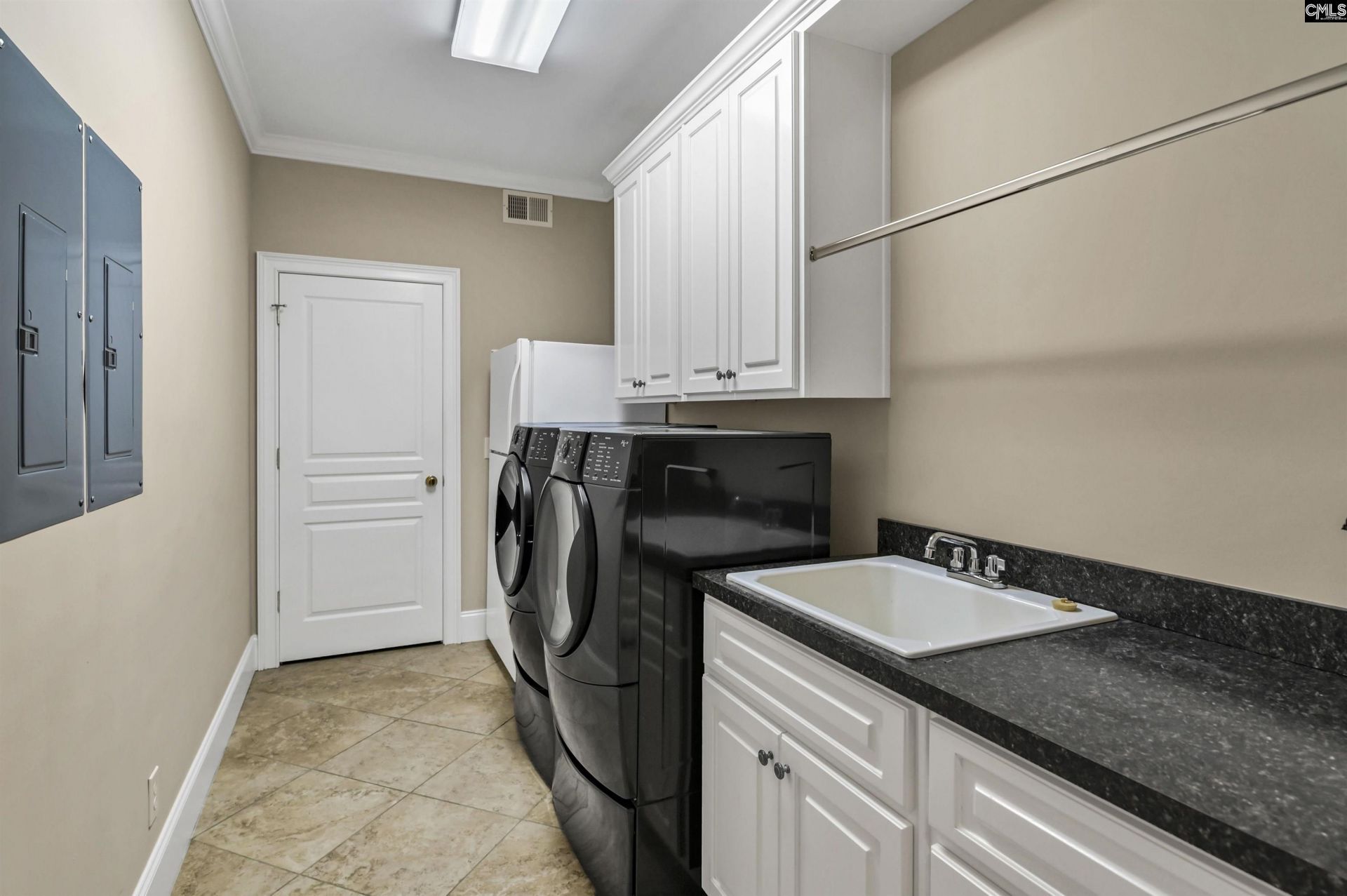 101 Brookwood Forest Drive  Photo 45