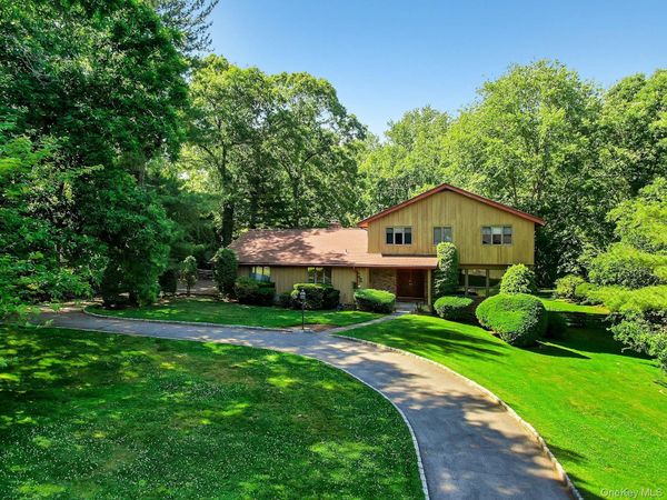 34 Century Trail , Harrison, NY 10528