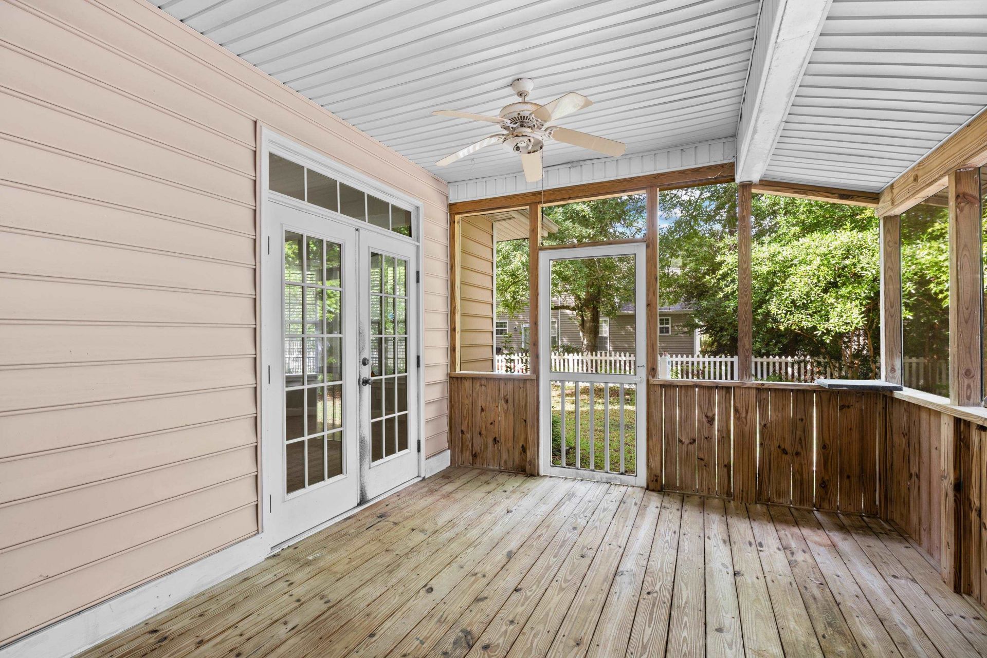 3716 Kennison Dr.  Photo 34