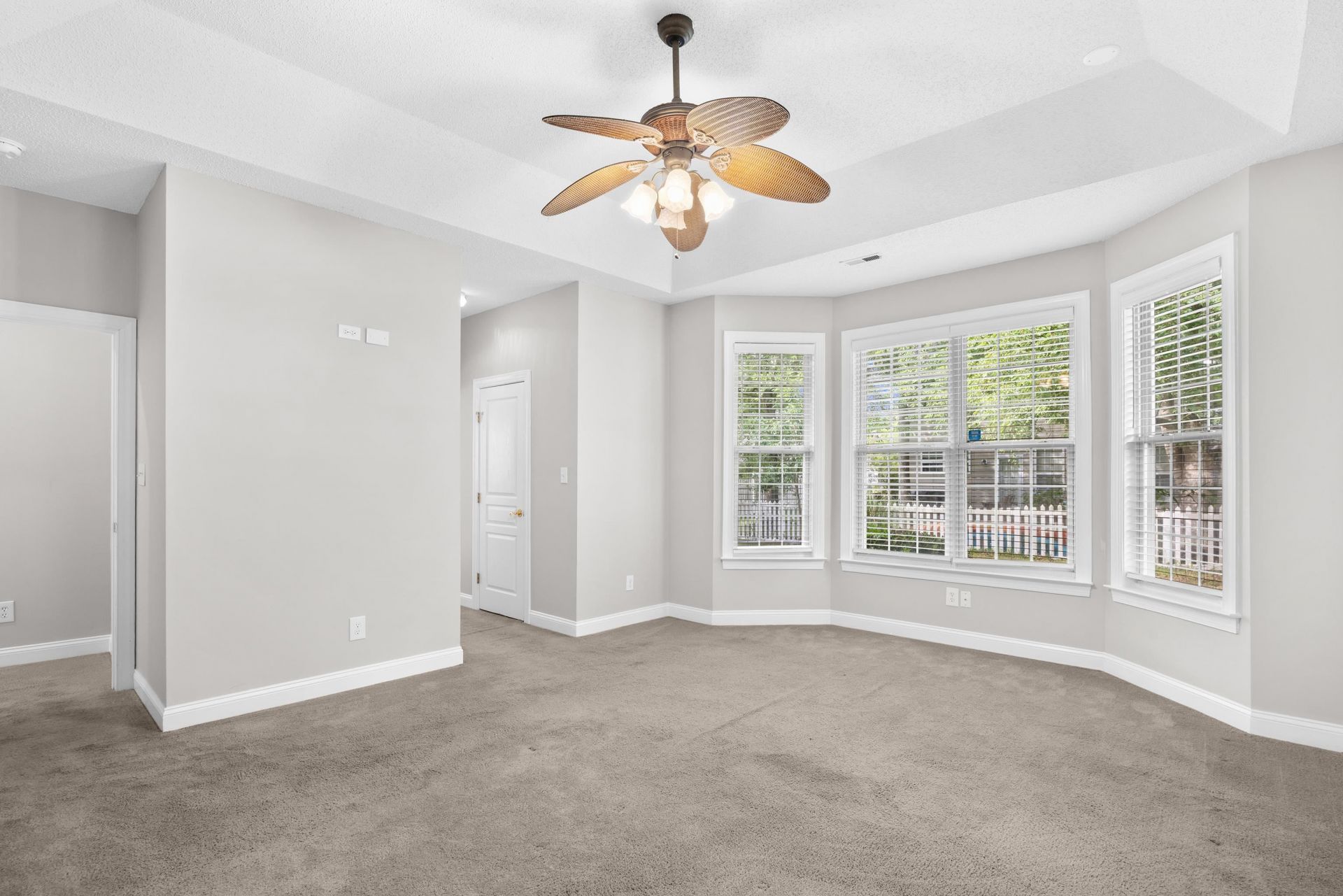 3716 Kennison Dr.  Photo 41