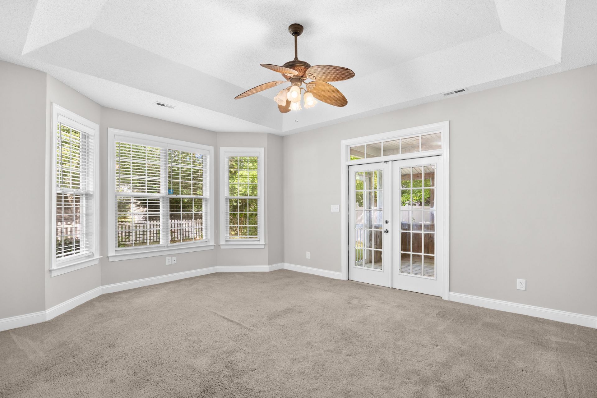 3716 Kennison Dr.  Photo 42