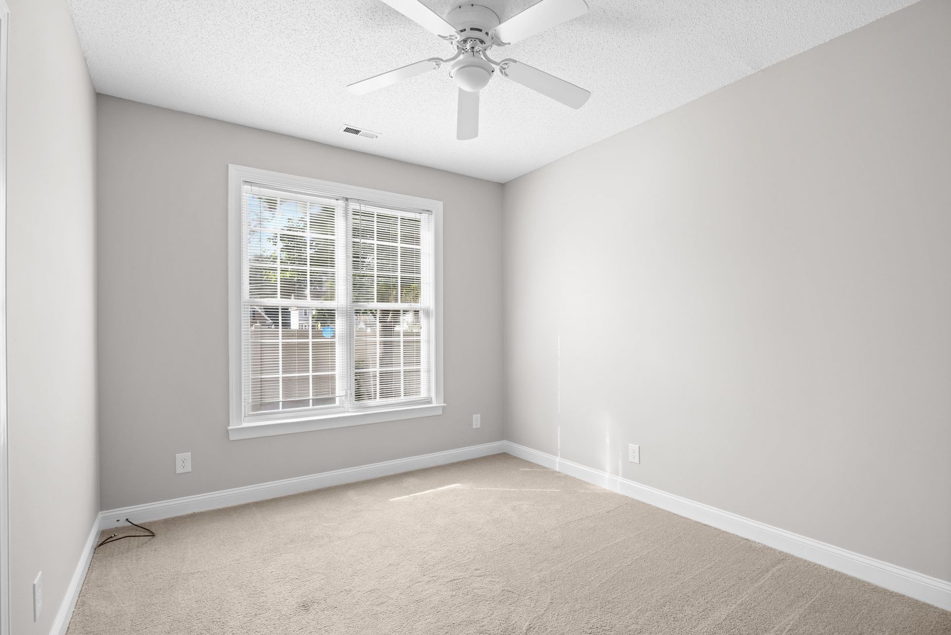3716 Kennison Dr.  Photo 46