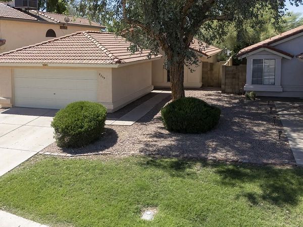 2339 W PARK Avenue, Chandler, AZ 85224