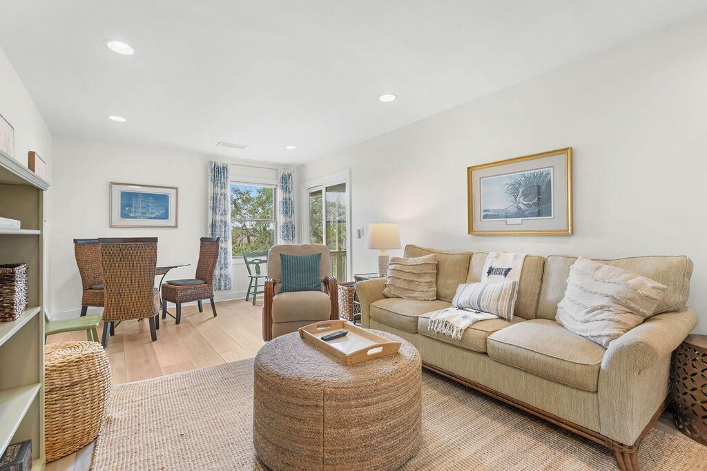 2123 Landfall Way Photo 11