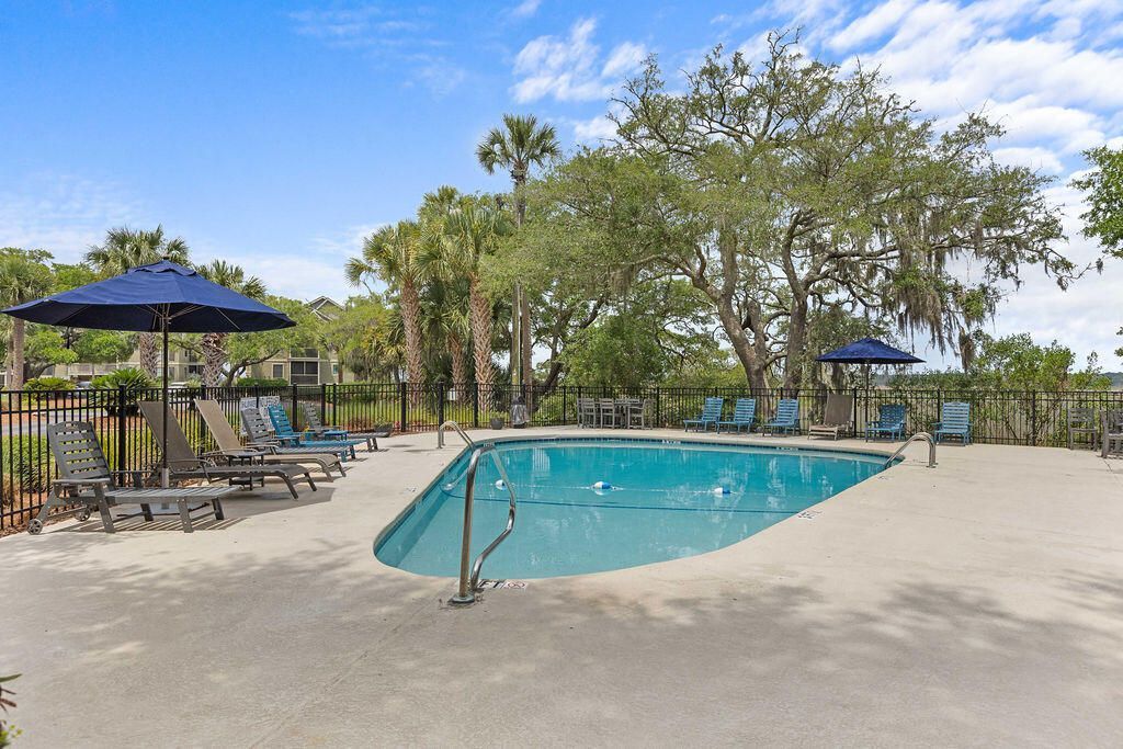 2123 Landfall Way Photo 31