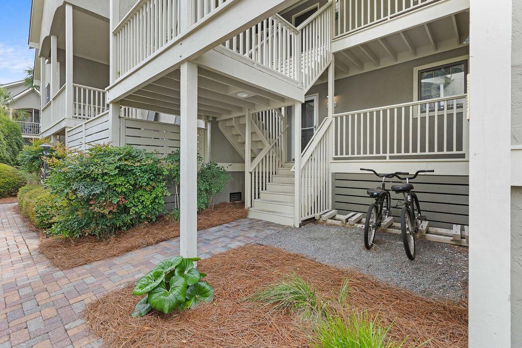 2123 Landfall Way Photo 7