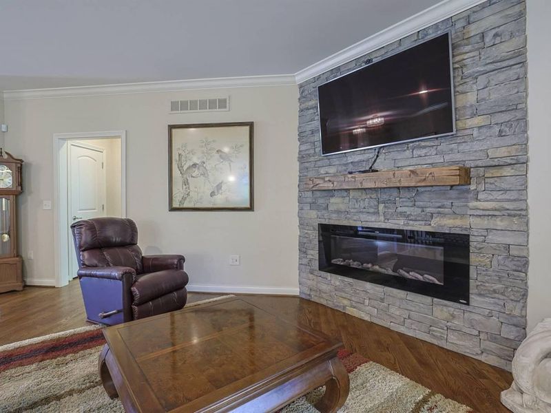 1011 Squire Valley Drive, Villa Hills, KY 41017 Photo 7