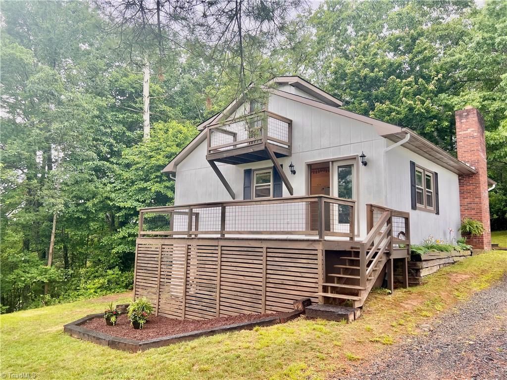 668 Will Vannoy Road, West Jefferson, NC 28694 Main Photo