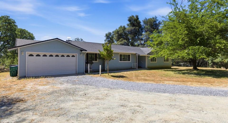 3071 Springhill Rd, Somerset, CA 95684 Photo