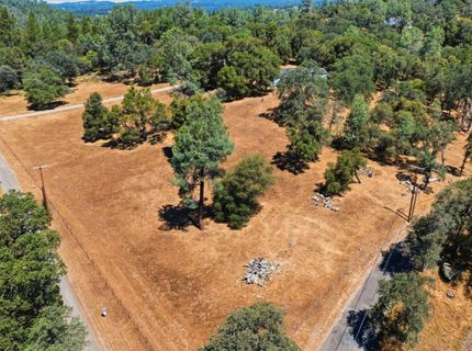 3071 Springhill Rd, Somerset, CA 95684 Photo
