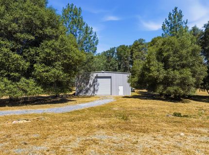 3071 Springhill Rd, Somerset, CA 95684 Photo