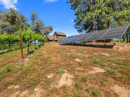 7330 Perry Creek Rd, Somerset, CA 95684 Photo