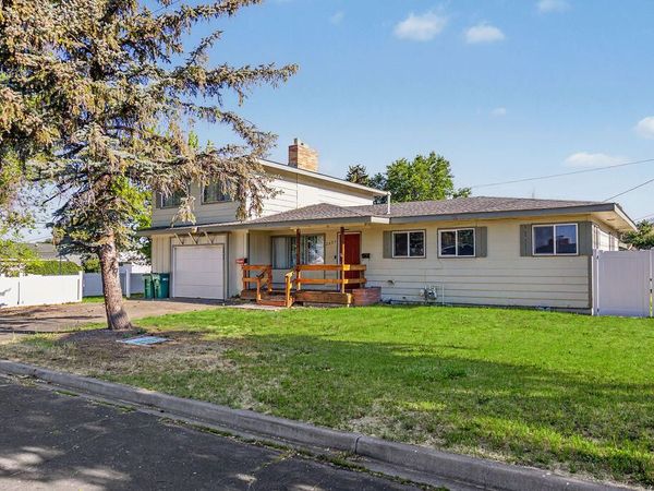 2609 Reclamation Avenue, Klamath Falls, OR 97603