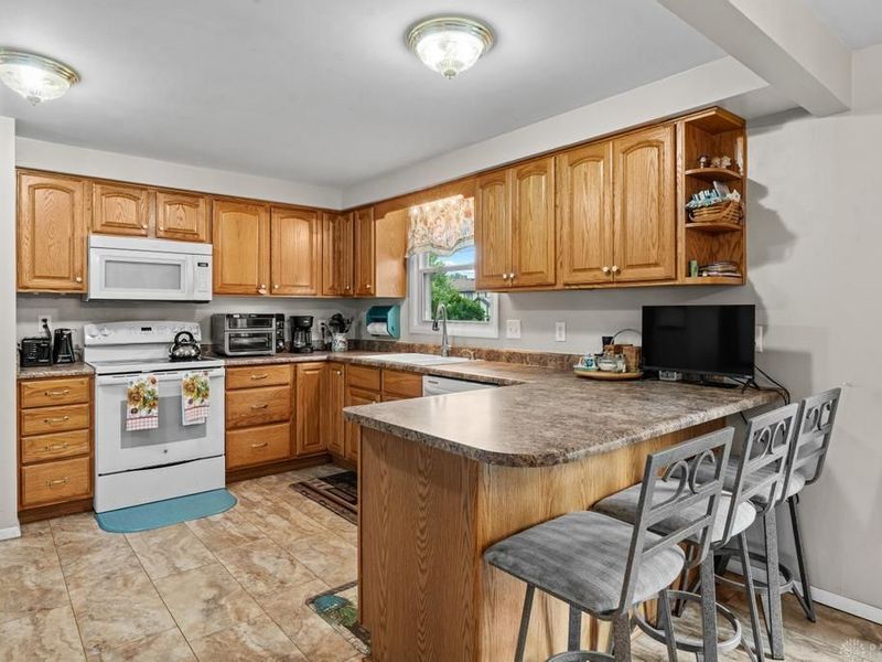 687 Eden Roc Drive, Xenia, OH 45385 Photo 16
