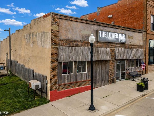 107 Iowa Avenue, Dunlap, IA 51529