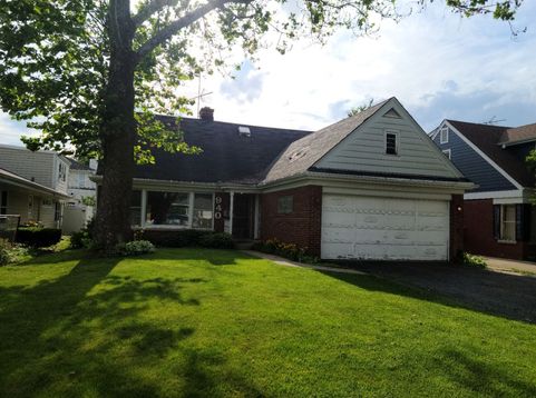 Main Photo