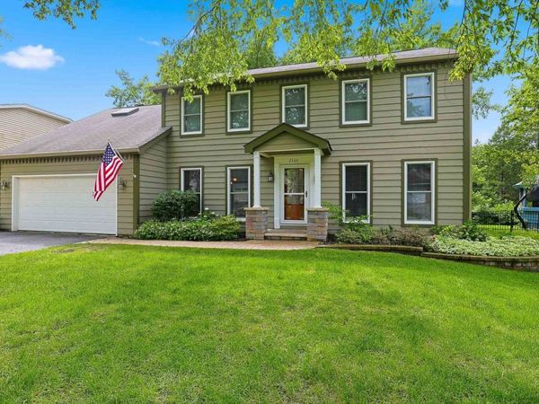 2528 Sun Valley Road , Lisle, IL 60532