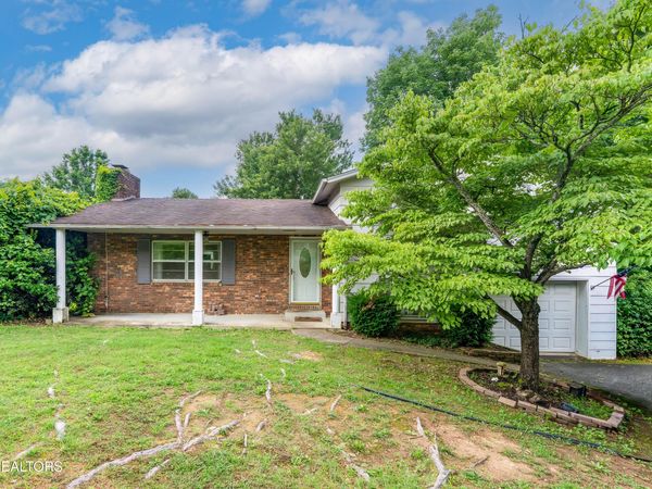 4781 Dogwood Lane, Strawberry Plains, TN 37871