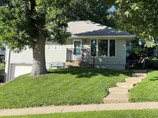 1505 OSAGE CT, Sioux City, IA 51104