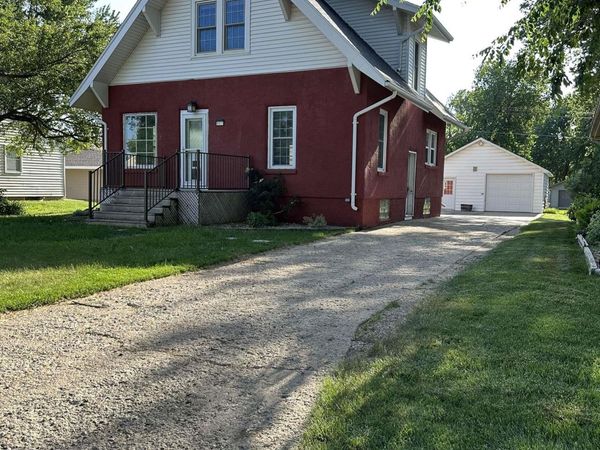807 O'Brien Street, Sanborn, IA 51248