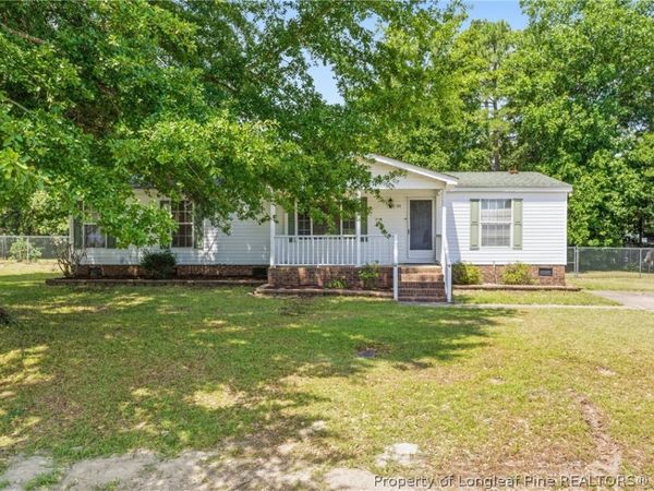 5212 Style Drive, Parkton, NC 28371