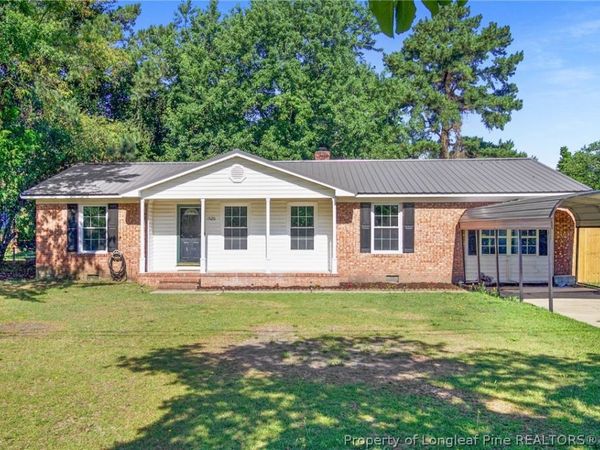 1520 Darvel Avenue , Fayetteville, NC 28304