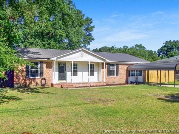 1520 Darvel Avenue, Fayetteville, NC 28304