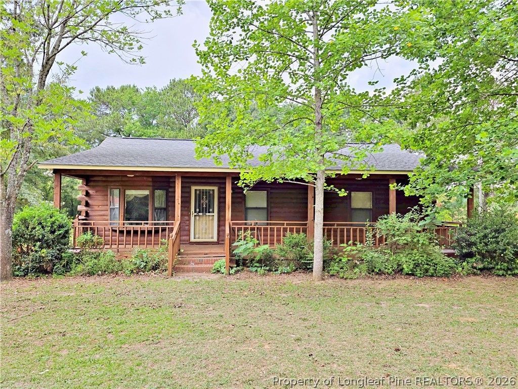 1461 Crawford Wright Road, Raeford, NC 28376 Main Photo