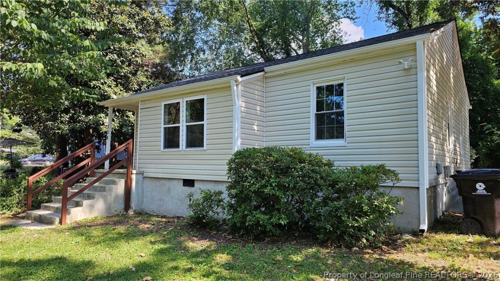 134 Mcgill Street, Sanford, NC 27330 Main Photo