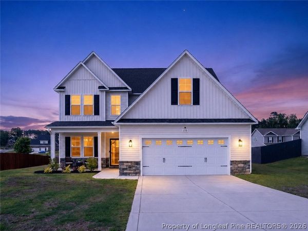 210 Leach Creek Drive , Raeford, NC 28376