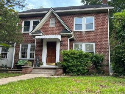 207 Hillcrest Avenue Fayetteville, NC 28305