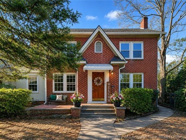 207 Hillcrest Avenue, Fayetteville, NC 28305