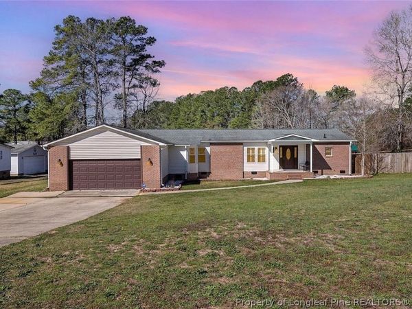 18 Five Ponds Drive, Sanford, NC 27332