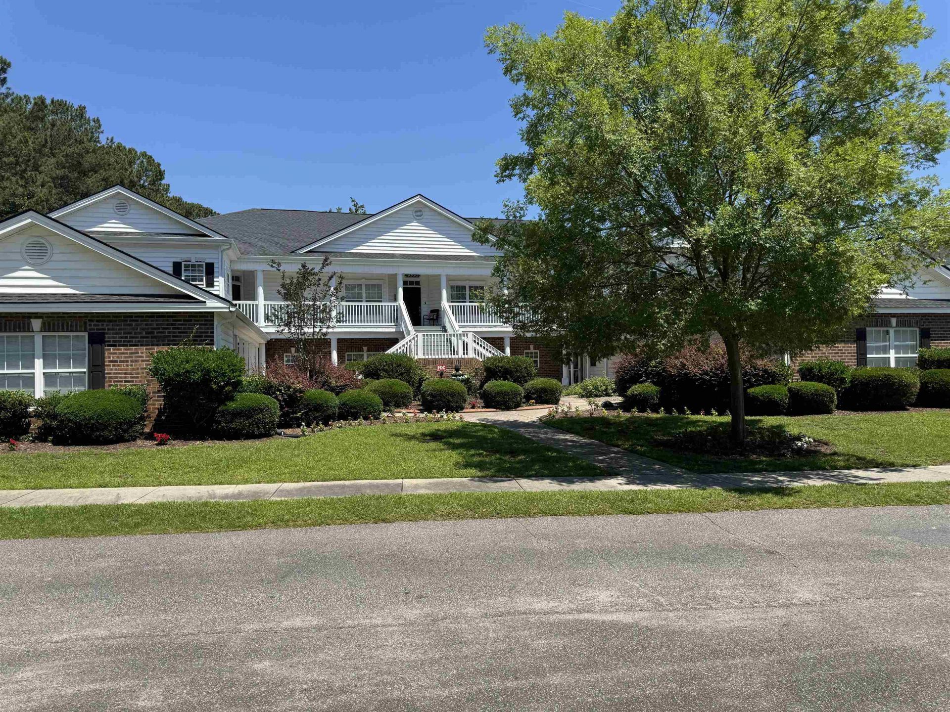 5060 Glenbrook Dr.  Photo 4